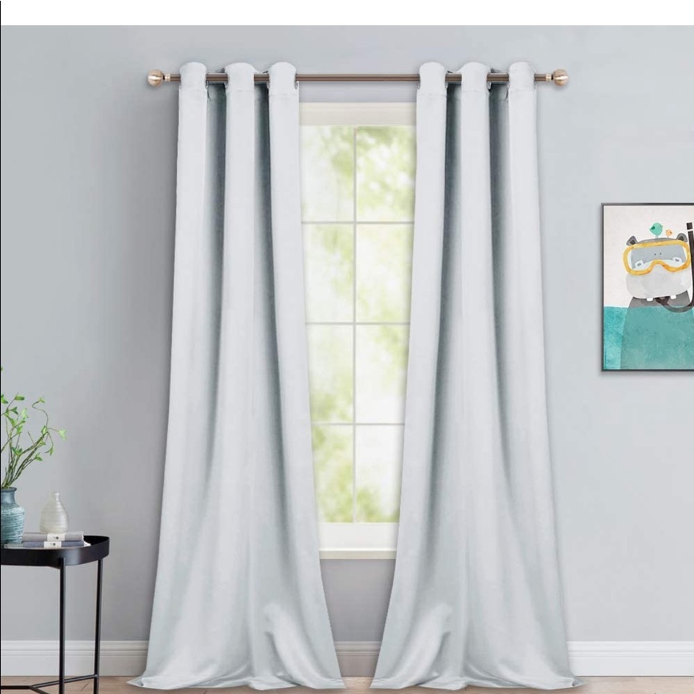 Thermal insulated curtains